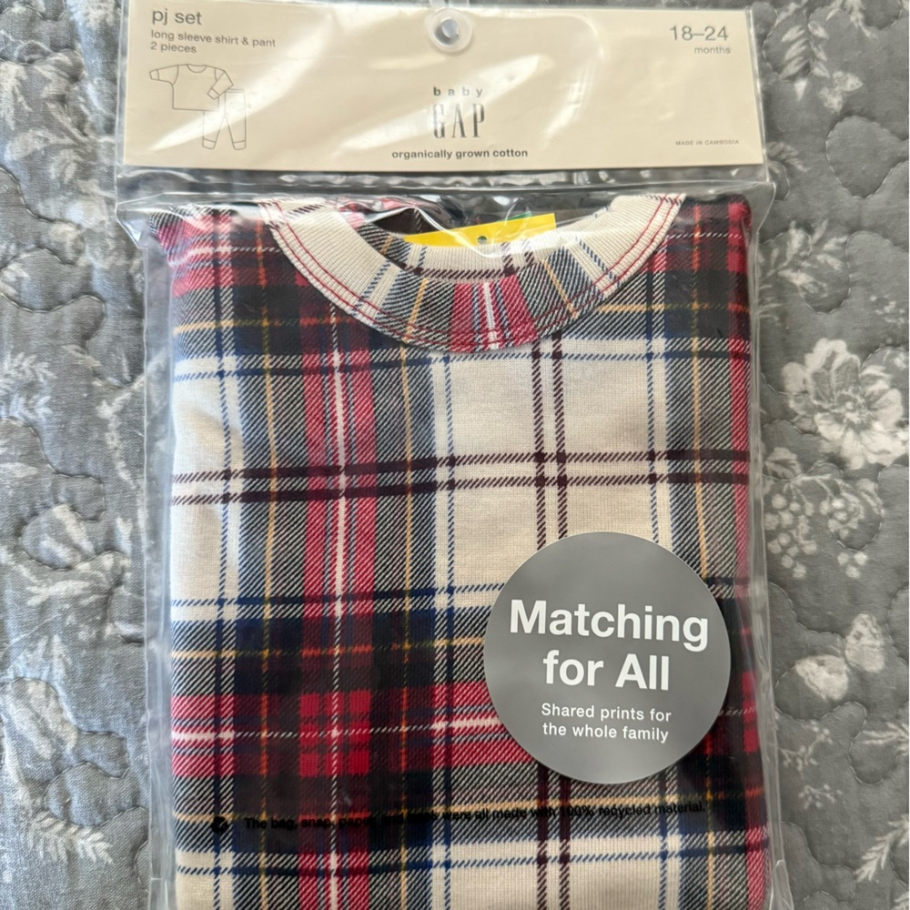 babyGap Organic Cotton PJ Set • Plaid • 18-24 month
